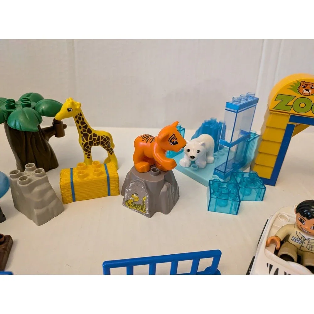 Lego Duplo Set 6136 My First Zoo & Mega Bloks Rocks, Etc